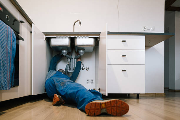 Professional Leak Detection technician working in Nashville, NC
